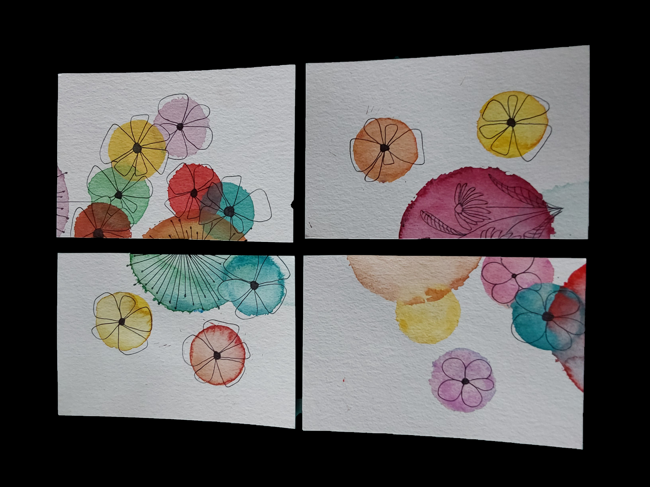 Lot de quatre cartes postales au motif floral vert