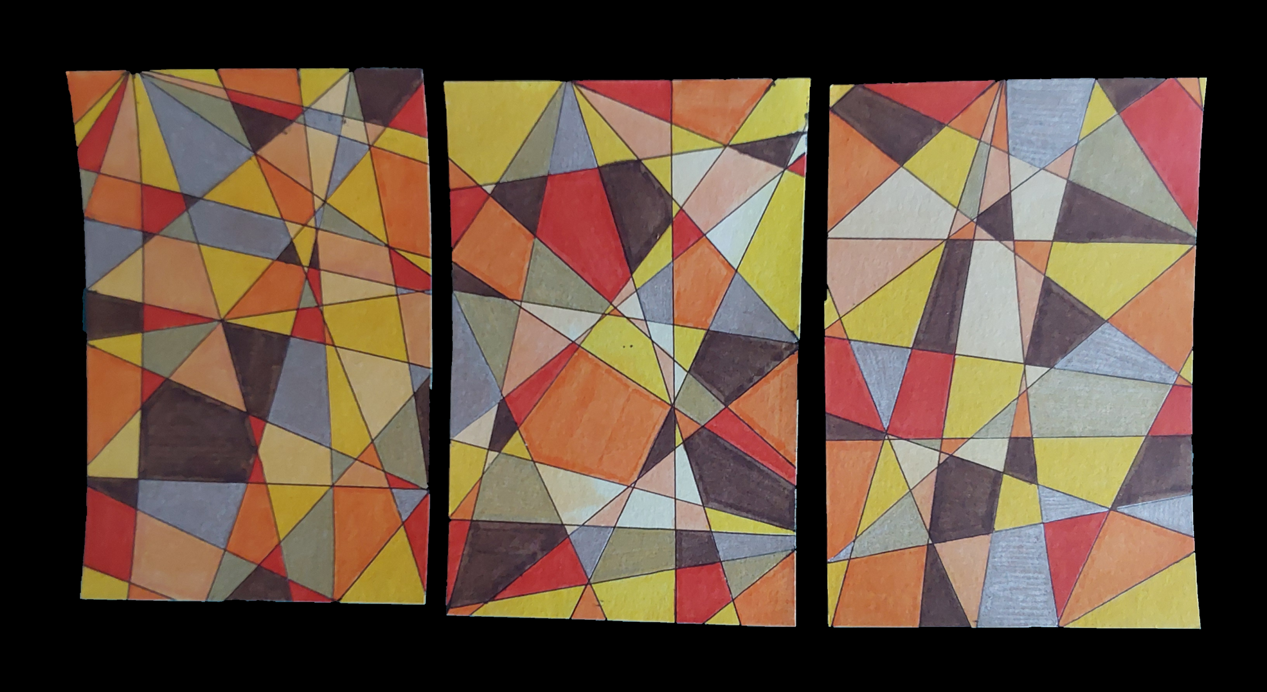 Lot de trois cartes postales géométriques oranges.